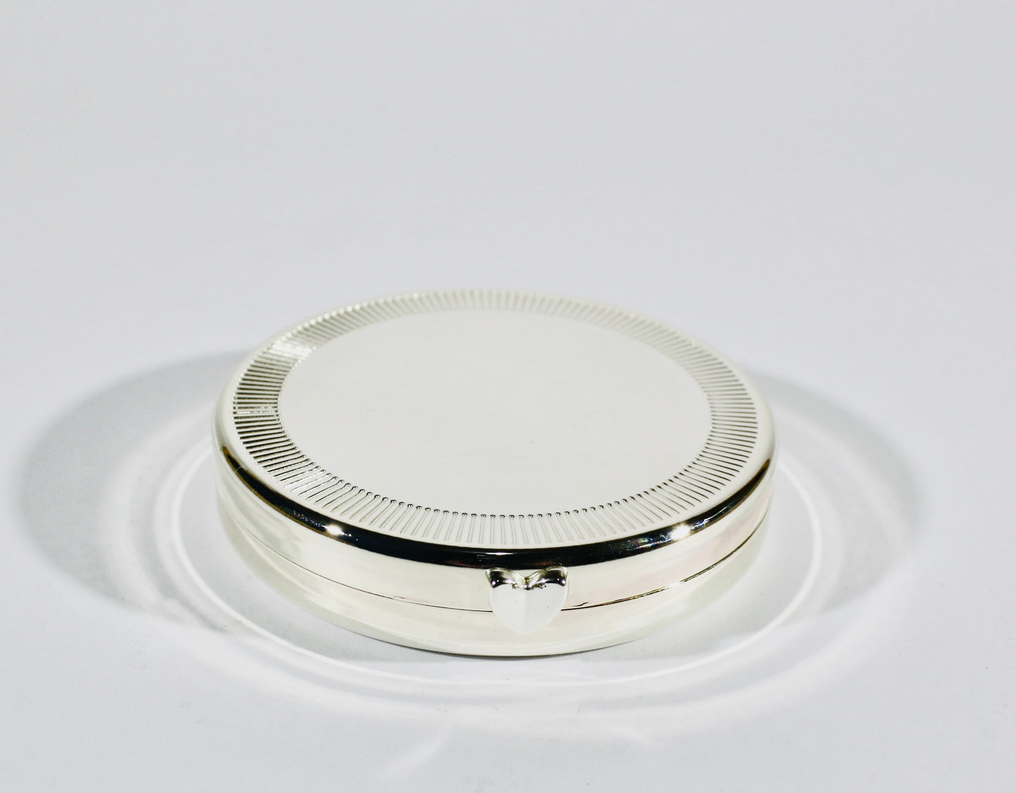 Vera Wang Wedgwood Vera Love Always Compact Mirror