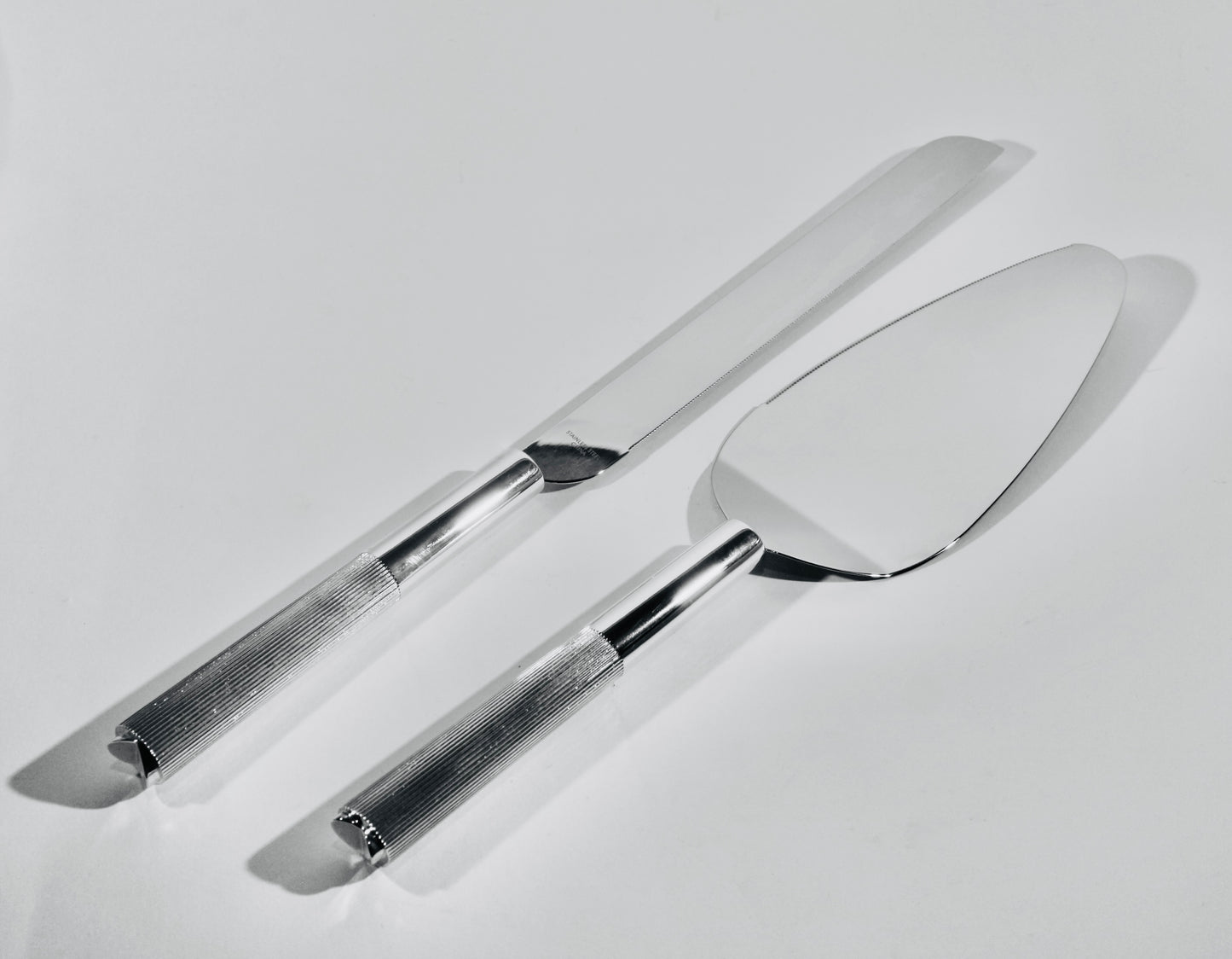 Vera Wang Wedgwood Vera Love Always Knife & Server
