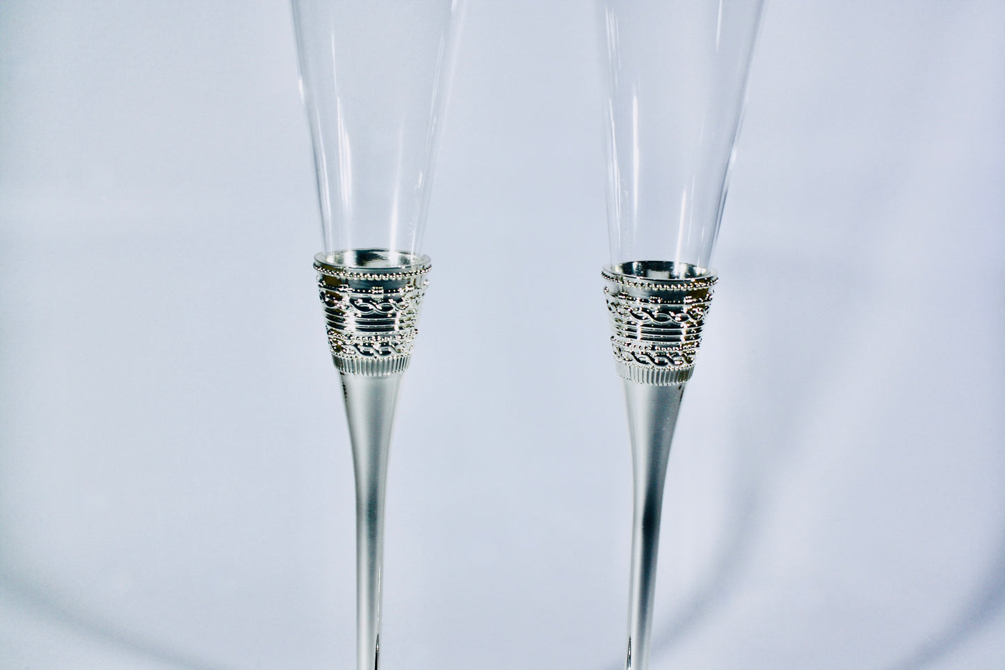 Vera Wang Wedgwood With Love Silver Toasting Flute Pair