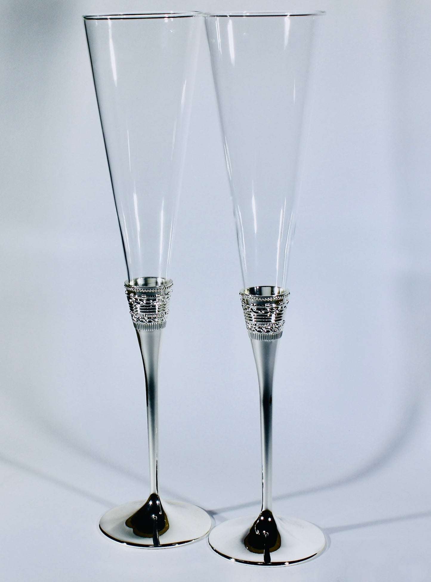 Vera Wang Wedgwood With Love Silver Toasting Flute Pair