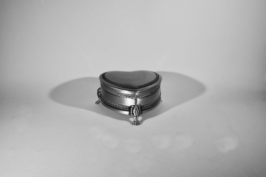 Heart Jewellery Box Heart Three Footed Pewter Finish