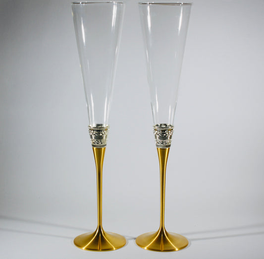 Vera Wang Wedgwood With Love Gold Toasting Flute Pair