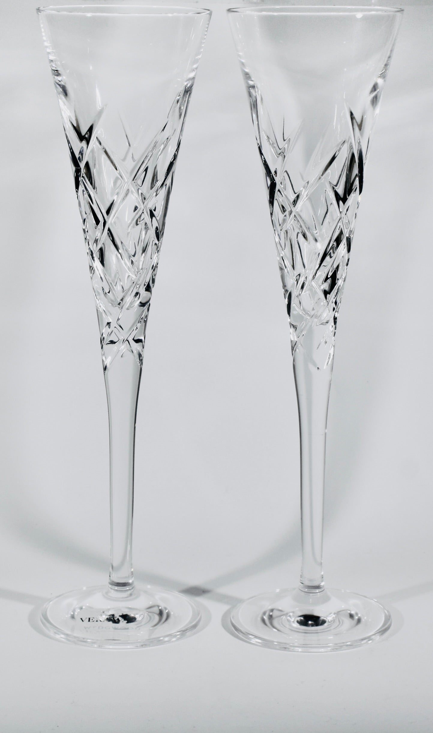 Vera Wang Wedgwood Duchesse Encore Crystal Clear Flutes Pair